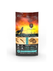 Сухой корм для пожелых стерилизованных собак мини пород Ambrosia Grain Free Fresh Salmon & Turkey Senior Light Sterilized Mini Breeds свежый лосось и индюк, 5 кг